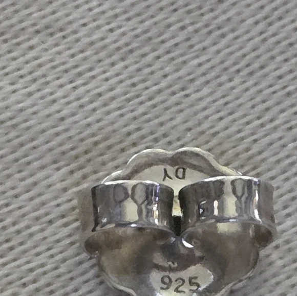 David Yurman Sculpted Cable Shrimp Earrings in Sterling Silver - Picture 11 of 14